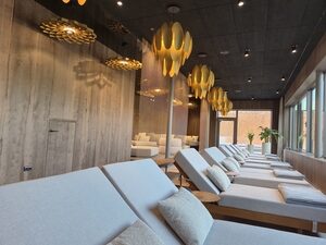 Ruheraum mit Panoramafenster